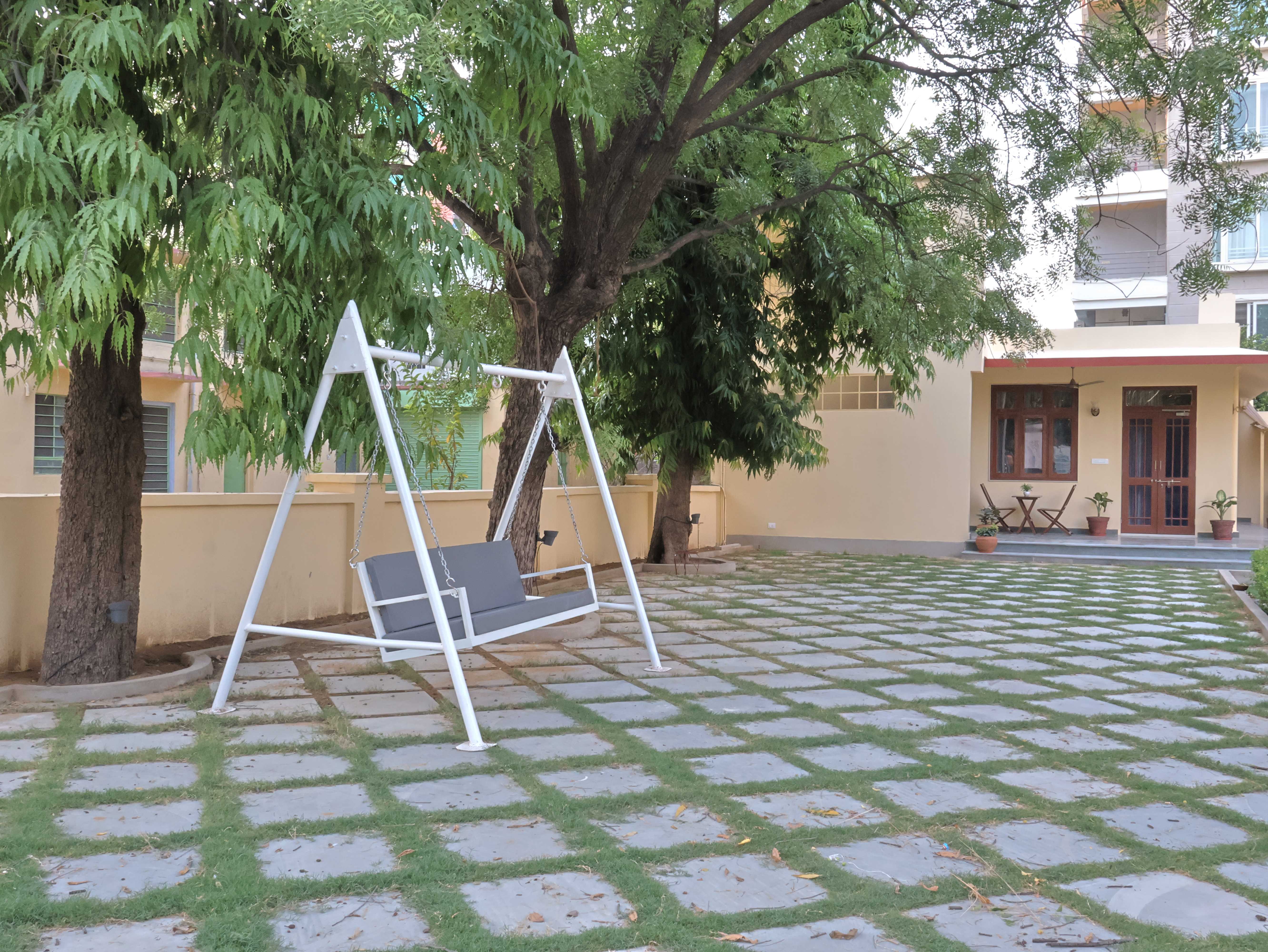 Garden with swing